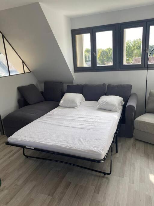 Magnifique Studio De Charme Évreux Dış mekan fotoğraf